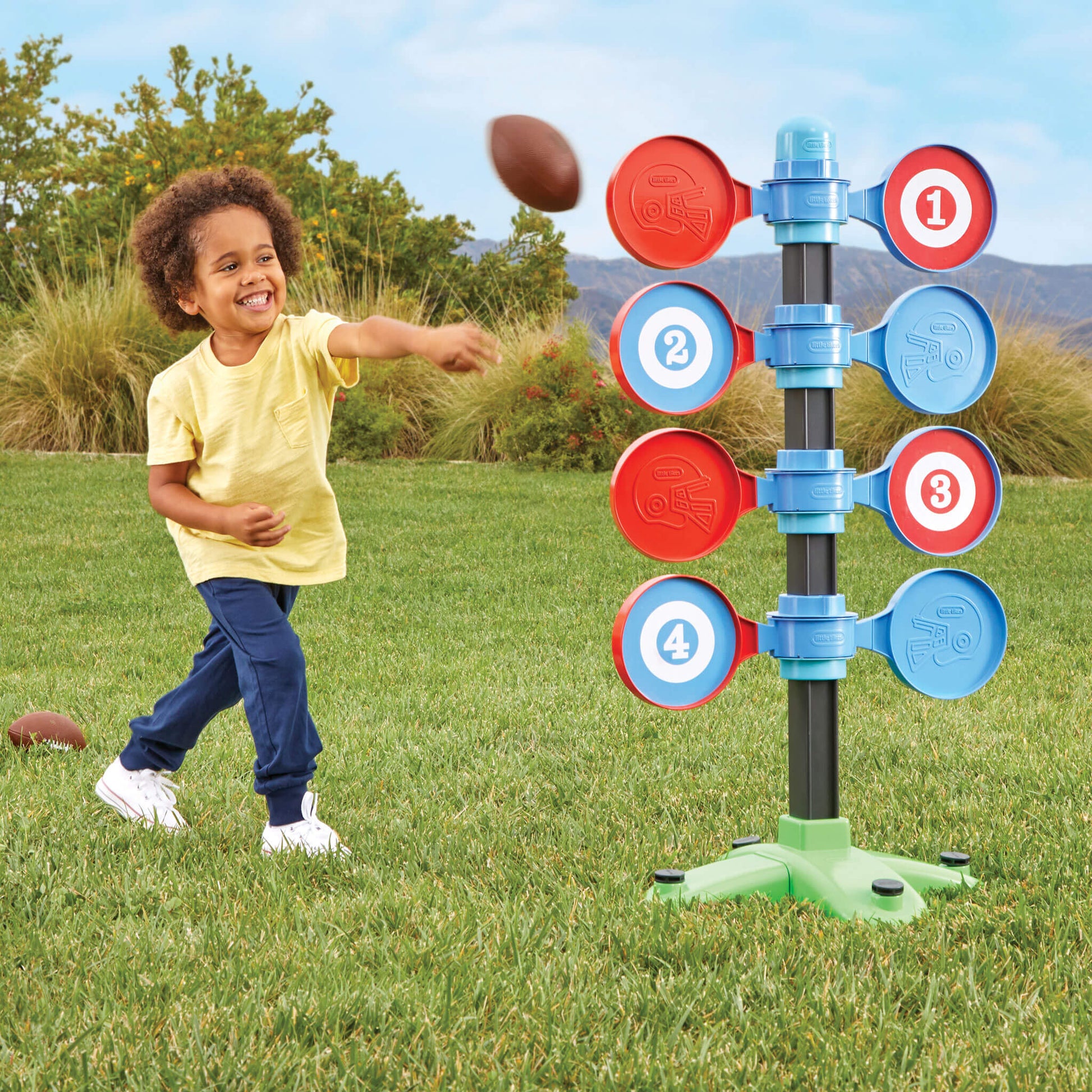 Little Tikes Football Pass Battle New