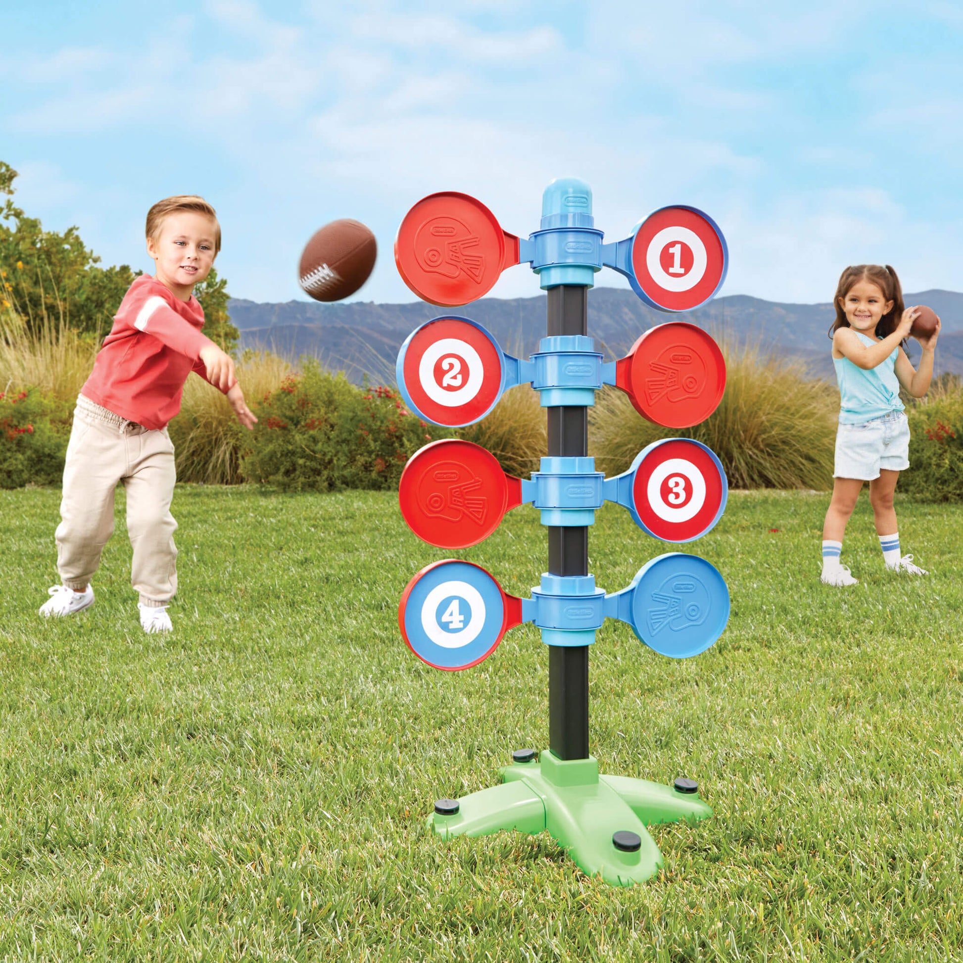 Little Tikes Football Pass Battle New