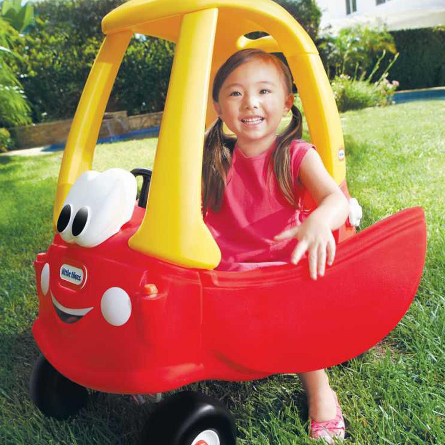 Little Tikes Cozy Coupe 30th Anniversary Edition Outlet