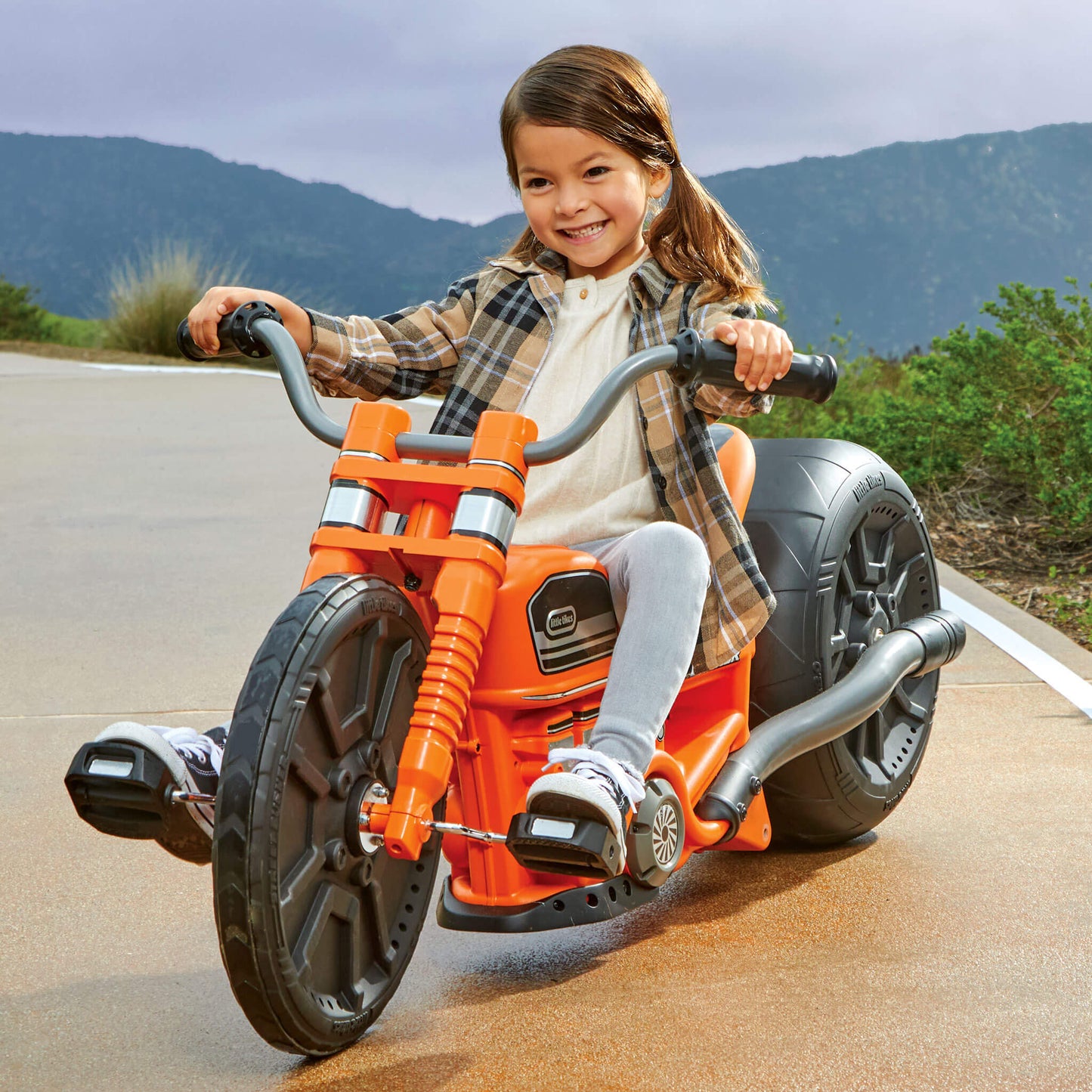 Street Burner™ Pedal Motorcycle for Kids | Little Tikes Hot Style