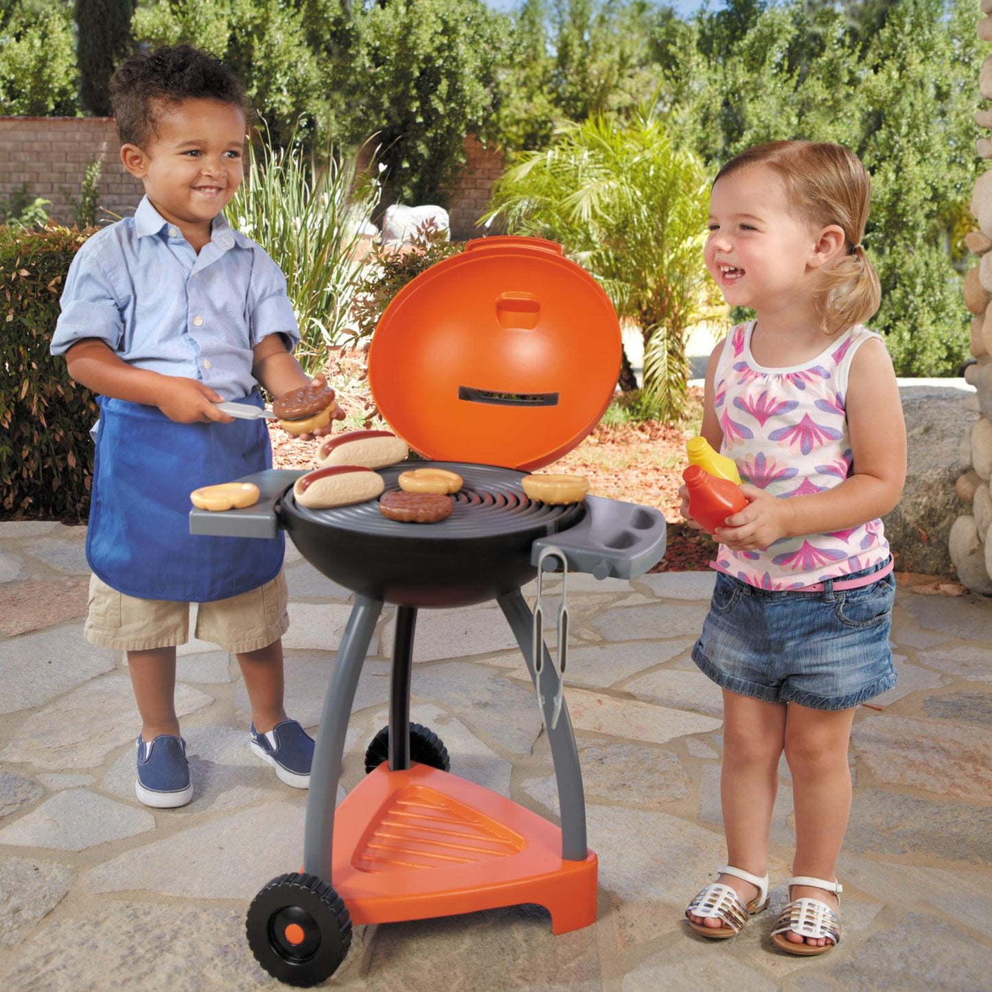Little Tikes Sizzle 'n Serve Grill For Sale