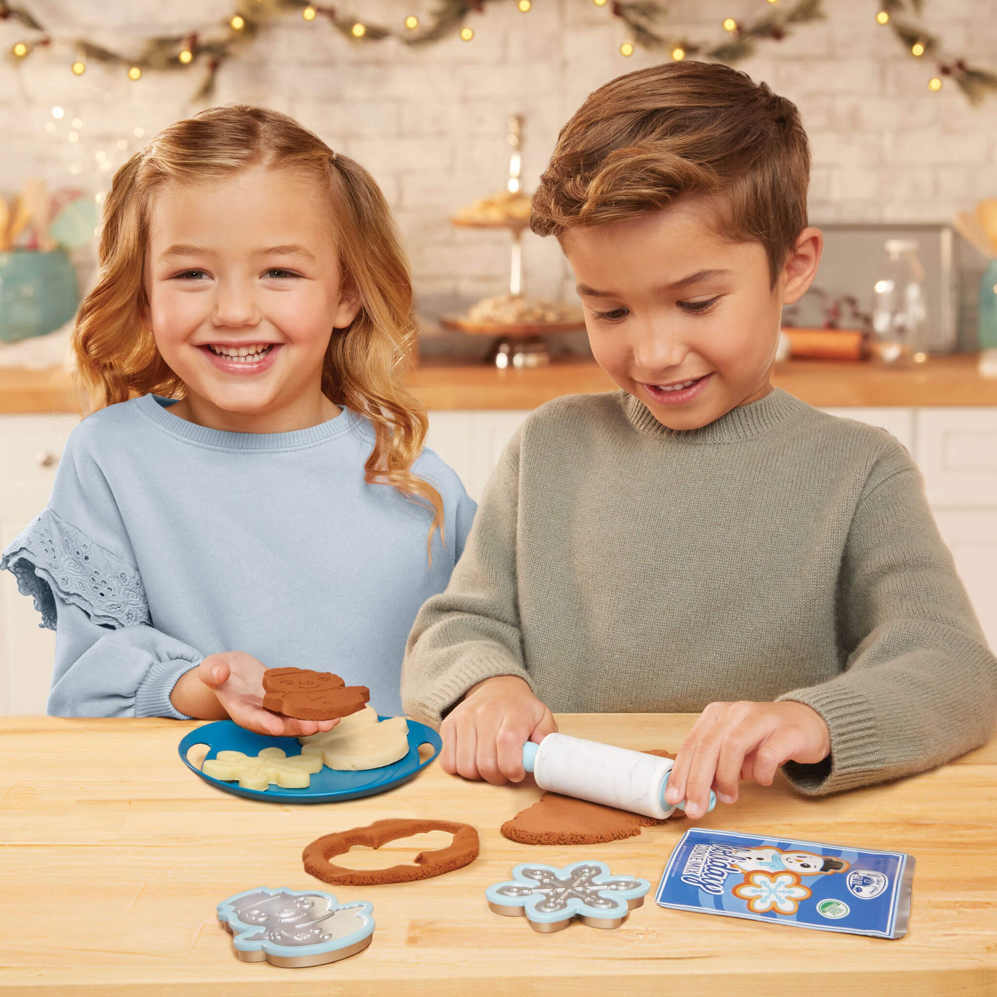 Creative Chefs™ Holiday Cookie Kit Outlet
