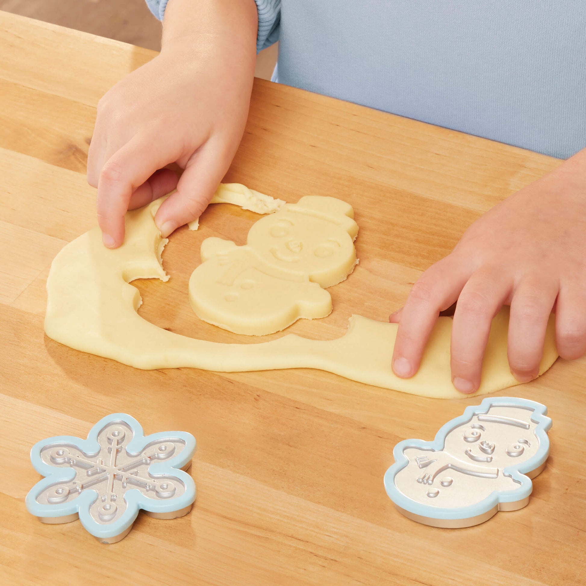 Creative Chefs™ Holiday Cookie Kit Outlet