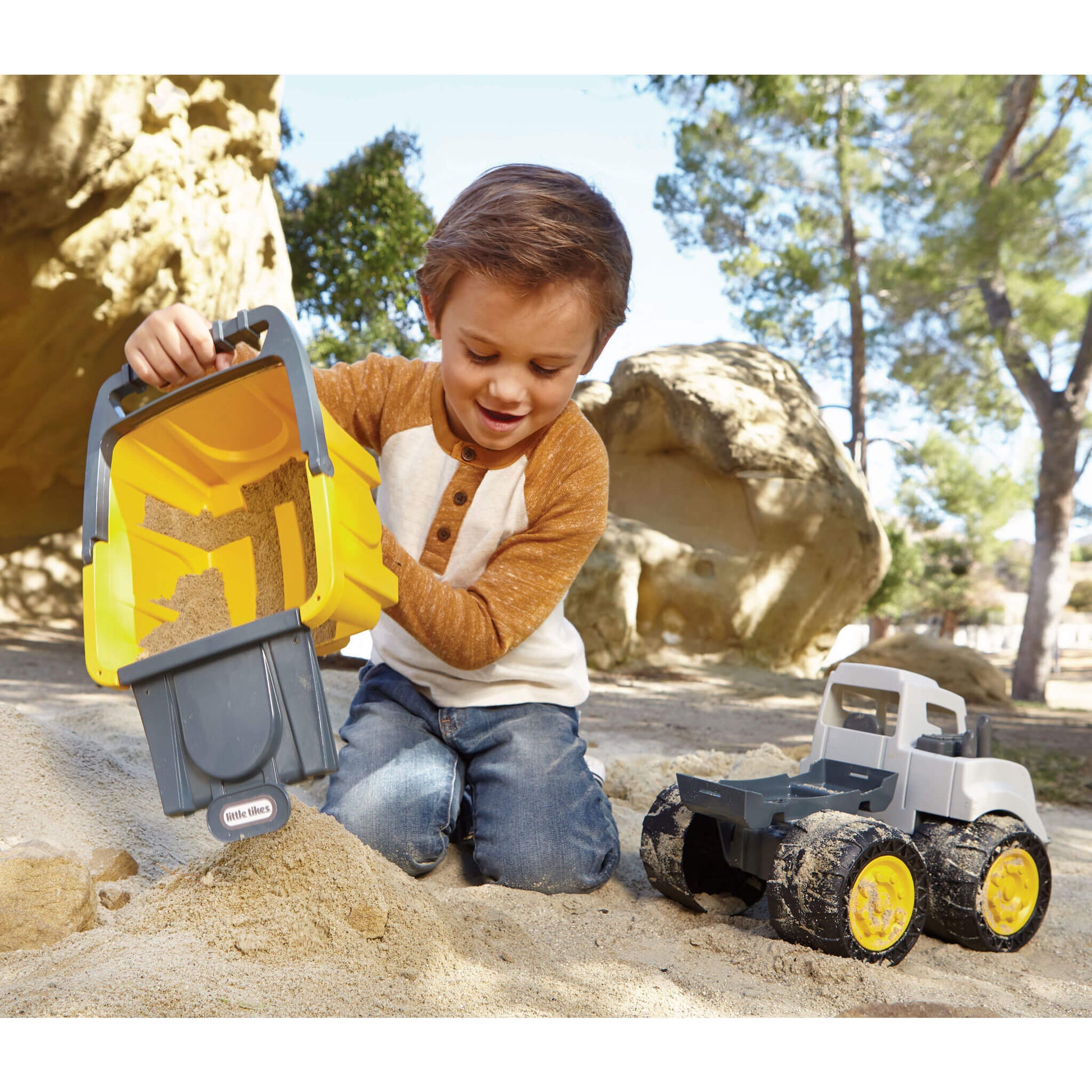 Little Tikes Dirt Diggers™ 2-in-1 Dump Truck Sale