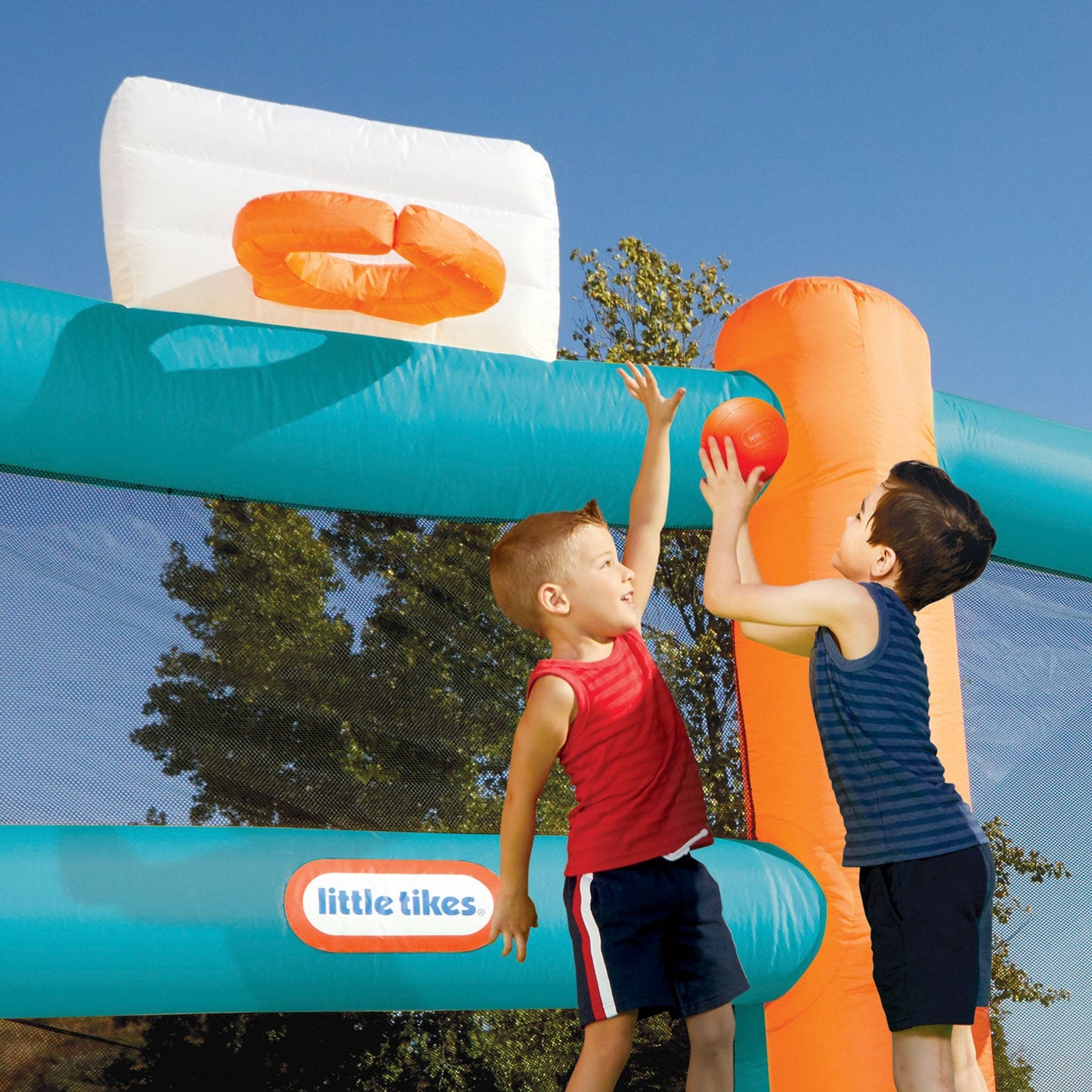 Little Tikes Huge Backyard Soccer & Basketball Court Discount