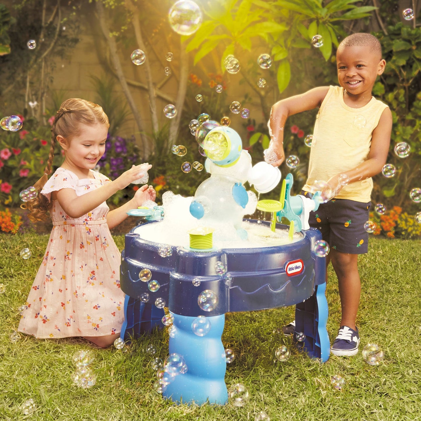 Little Tikes FOAMO 3-in-1 Water Table New