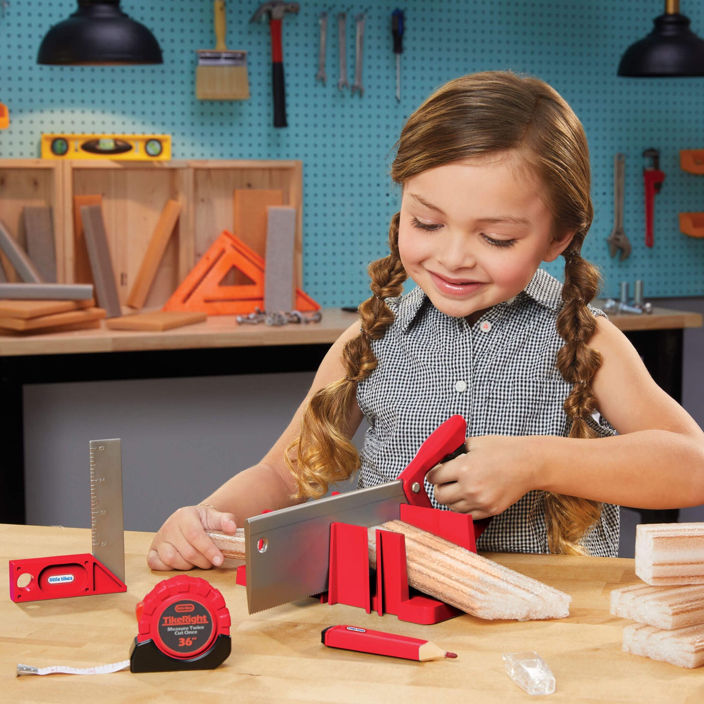 Little Tikes Creative Construction Measure and Cut Set Outlet