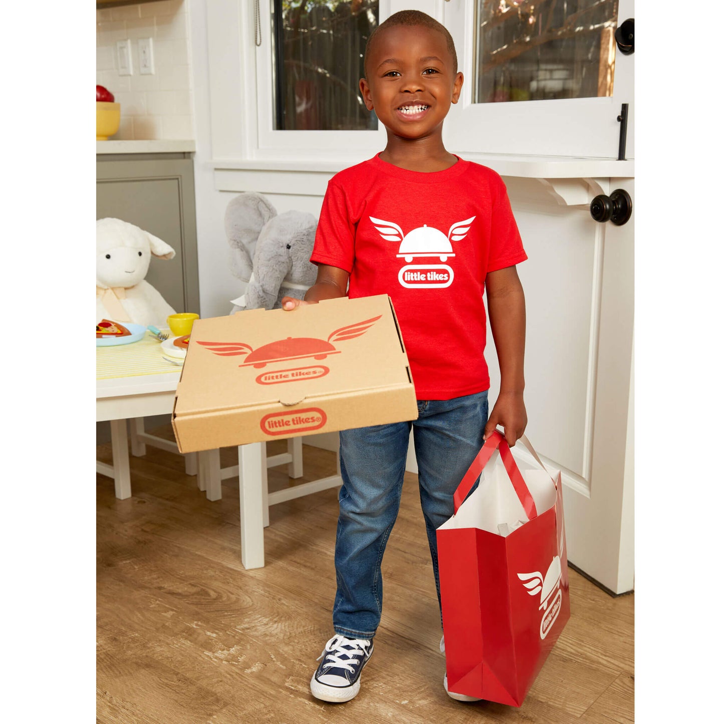 First Food Delivery Set - Pretend Play Kitchen Toy | Little Tikes Hot Style