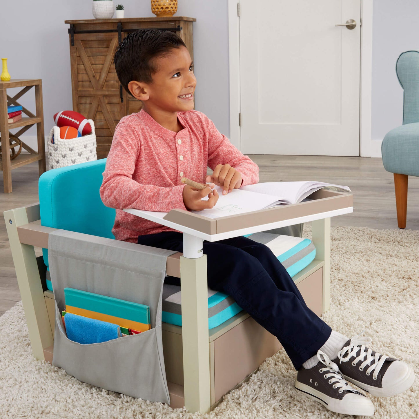 Little Tikes 2-in-1 Fun & Study Swivel Desk Outlet