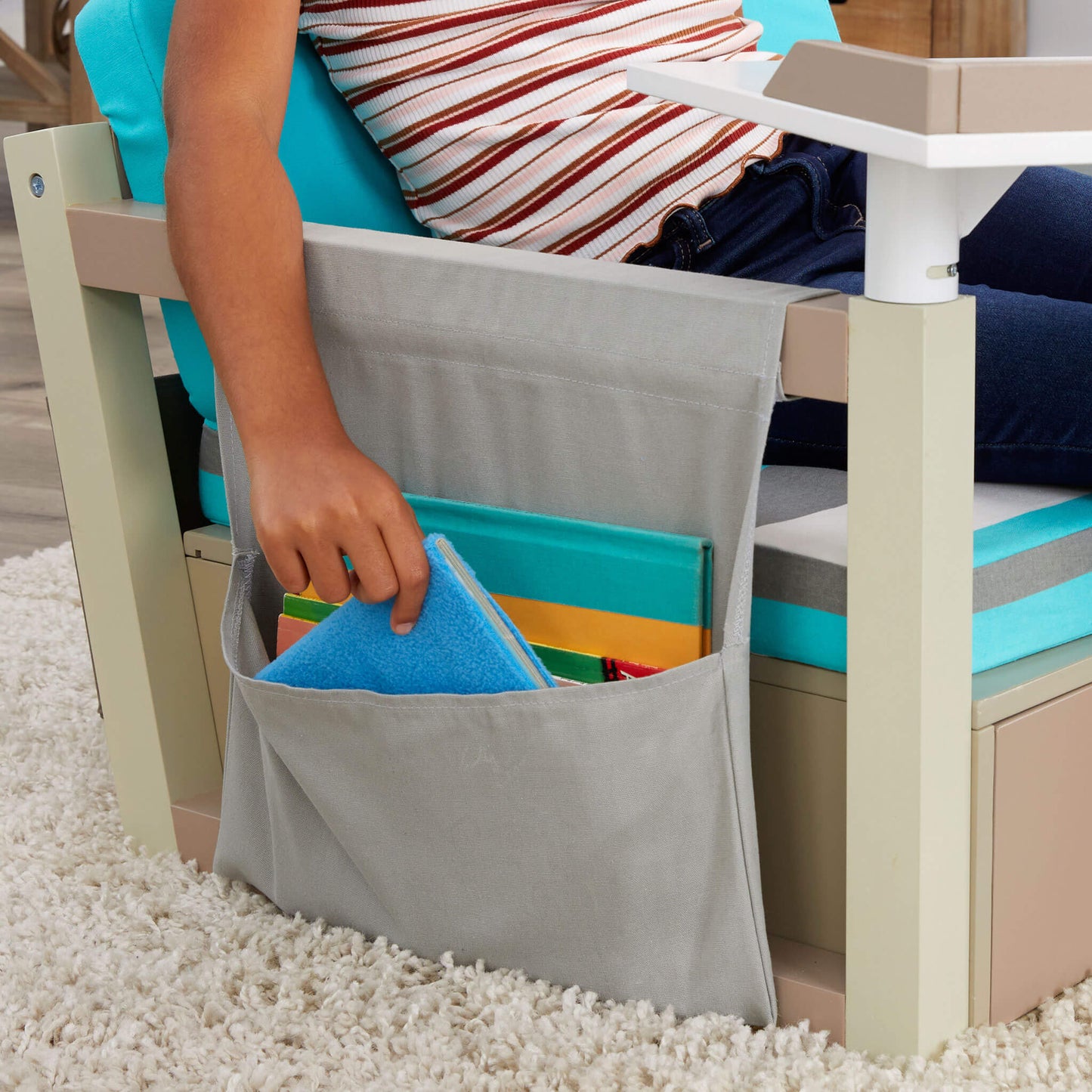 Little Tikes 2-in-1 Fun & Study Swivel Desk Outlet