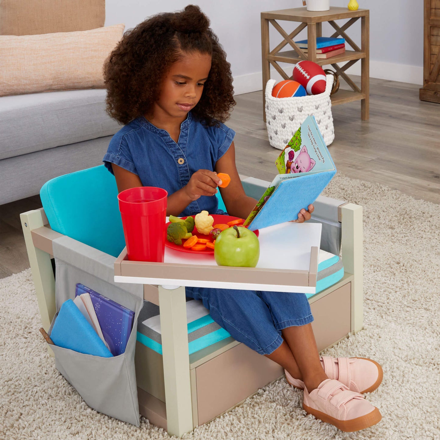 Little Tikes 2-in-1 Fun & Study Swivel Desk Outlet